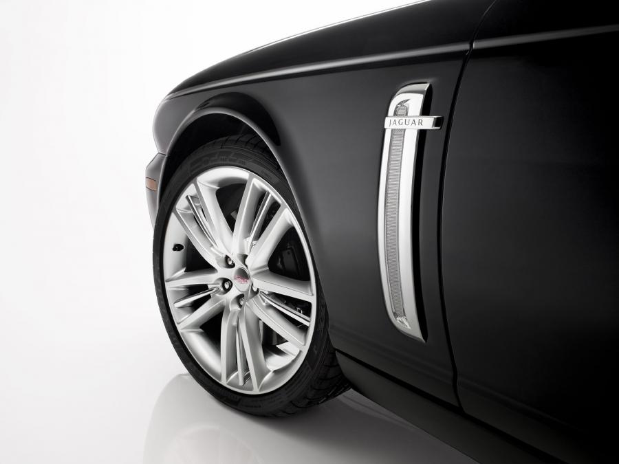 Jaguar XJ Portfolio 2009 года  (фото 6 из 29)